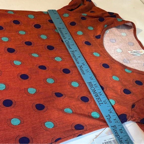 LuLaRoe NWT Polka Dot Short Sleeve Classic T Size XS - Picture 8 of 9